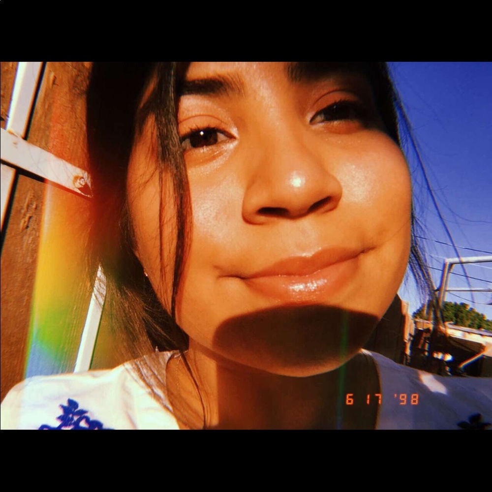 Meet your Posher, Aleida